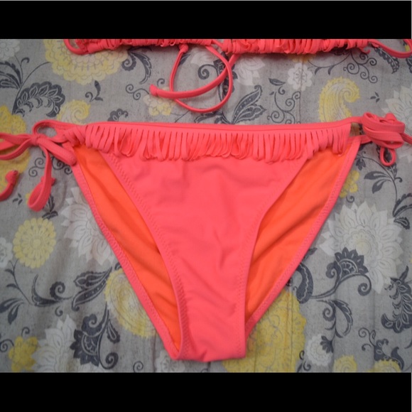 D’Amore Retro Bikini - Picture 5 of 8